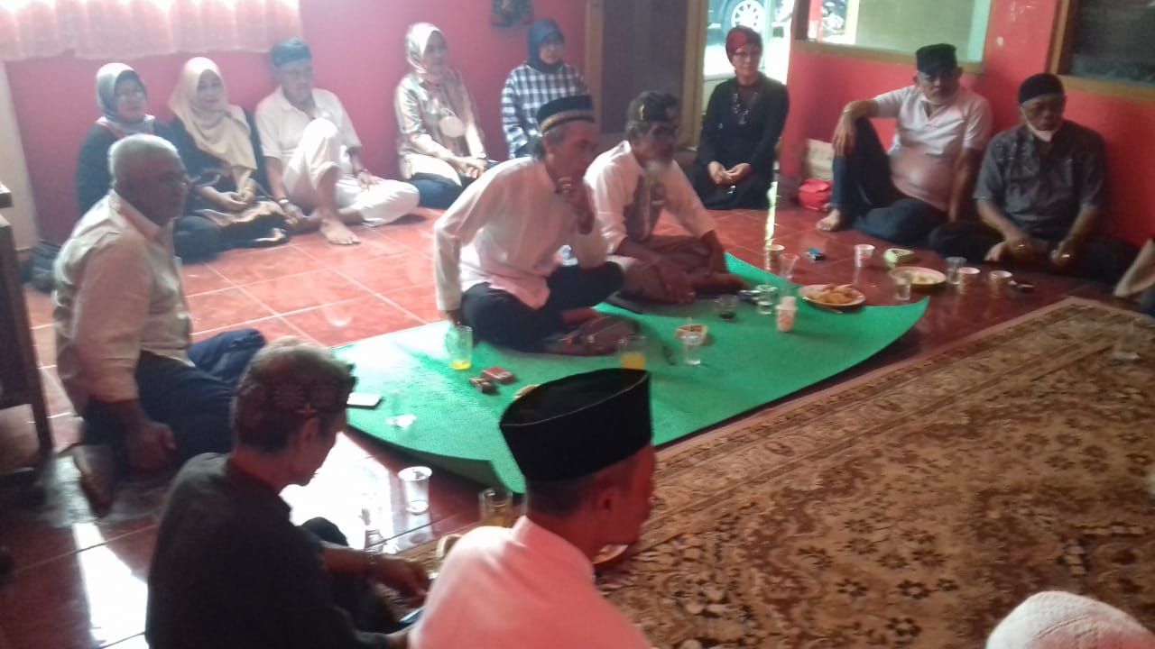 Keluarga Besar FKKB Gelar Pengajian Rutin di Sekretariat