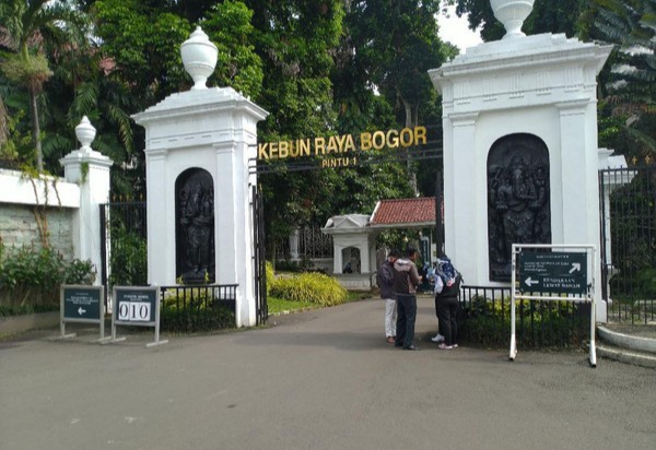 Hutan ditengah Kota Bogor (Kebun Raya Bogor Sebelah Istana Kepresidenan RI)