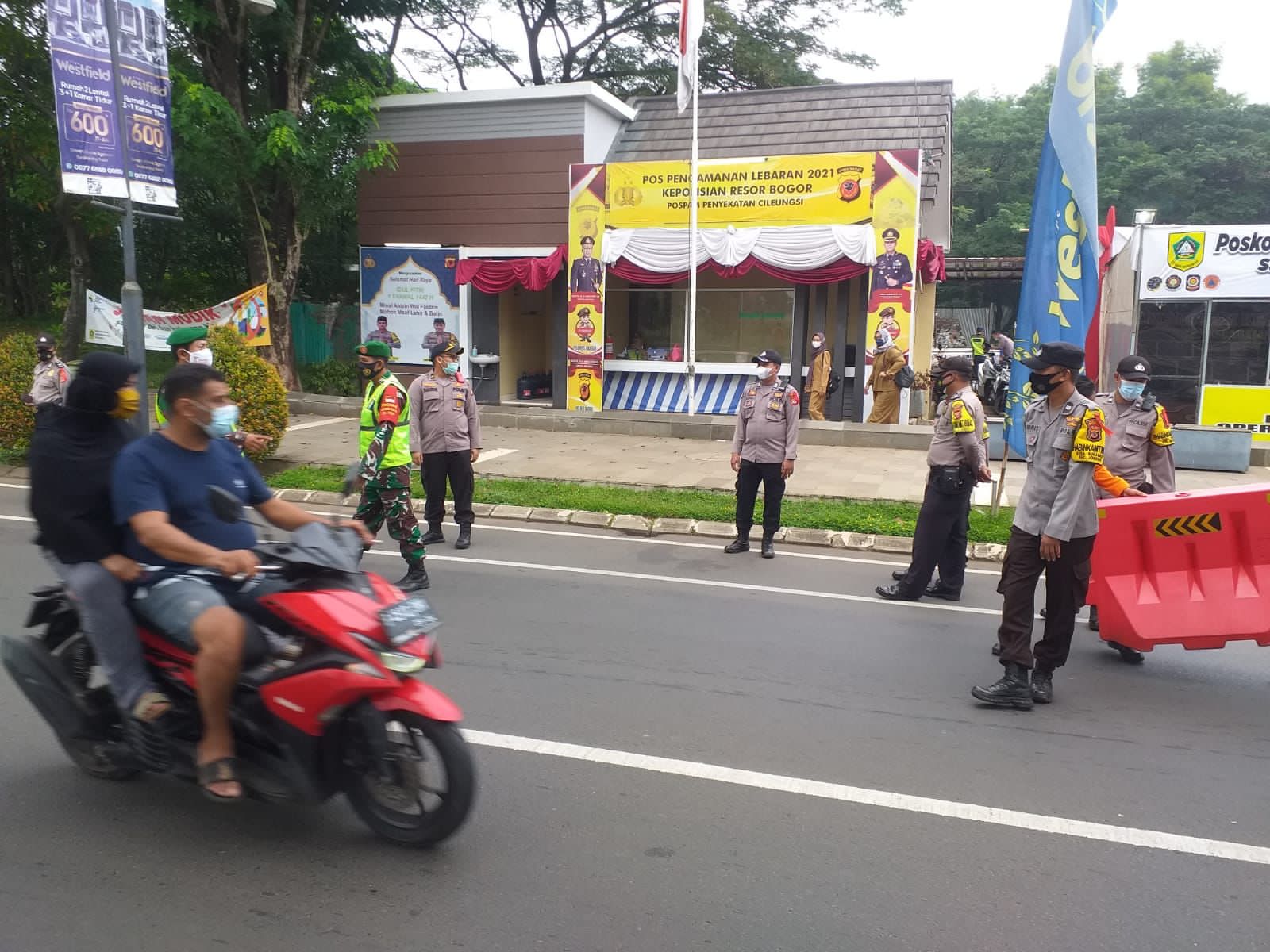 Demi Kurangi Mobilitas Masyarakat, Polsek Cileungsi Lakukan Ops PPKM Level 3
