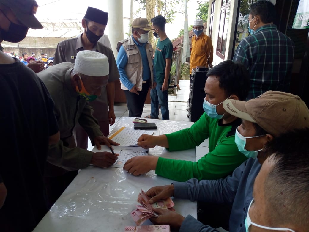 Pemdes Citeko Salurkan BLT-DD Tahap ke- 5 Tahun Anggaran 2021