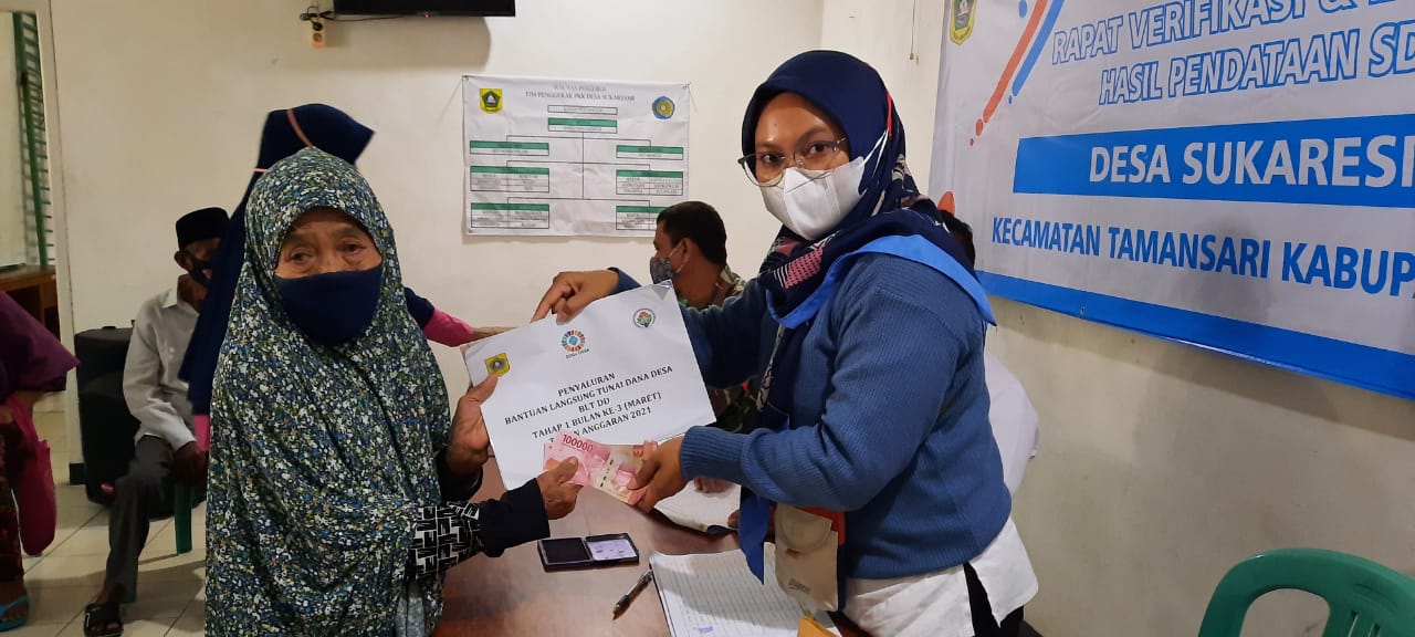 Program BLT-DD Tahap 1 Bulan Ke- 3 di Bagikan Pemdes Sukaresmi