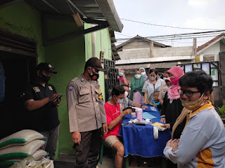 Bripka Yuri Hamdani, S.H., Bhabinkamtibmas Desa Ciomas, Kawal Penyaluran BPNT