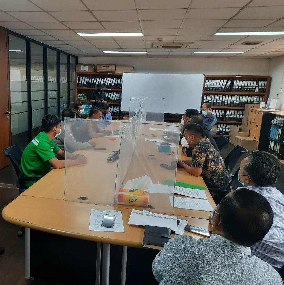 Taati protokol Covid-19, Advokat Bahtera Berikan Edukasi Hukum Hubungan Industrial karyawan dan Manajemen PT. Gunung Salak Sukabumi