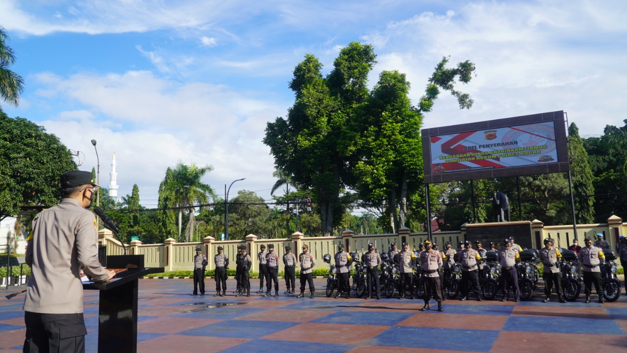 Apel Penyerahan Kendaraan Dinas Bhabinkamtibmas Oleh Kapolres Bogor