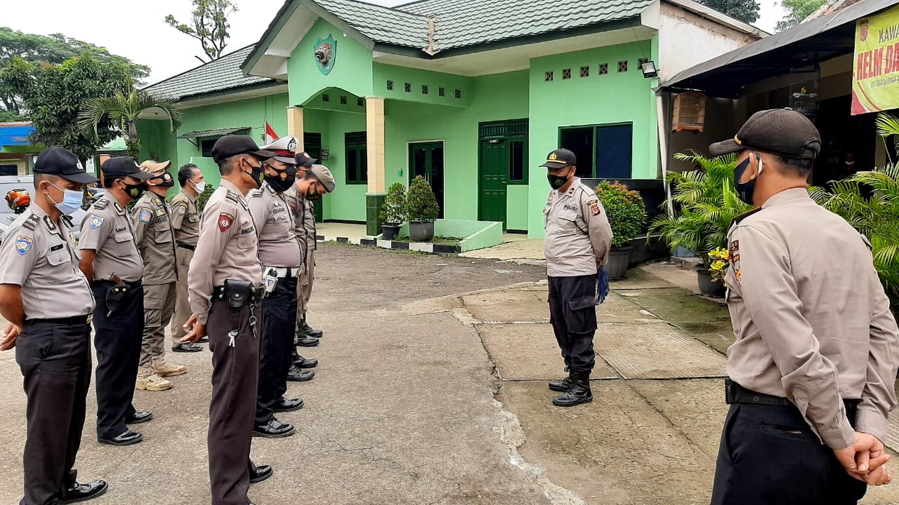 Polsek Gunung Sindur dan Tim Gabungan Laksanakan Ops Yustisi, 