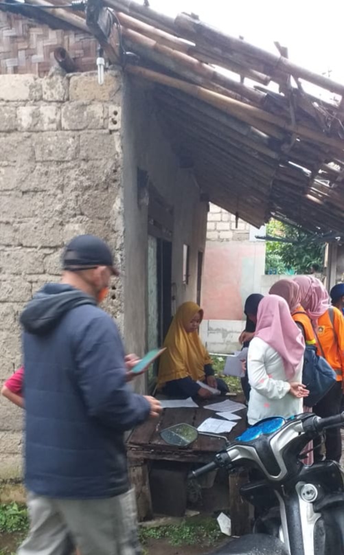 24 Rumah Warga Rt. 001/14 dan Rt. 004/07 Diterjang Angin Puting Beliung